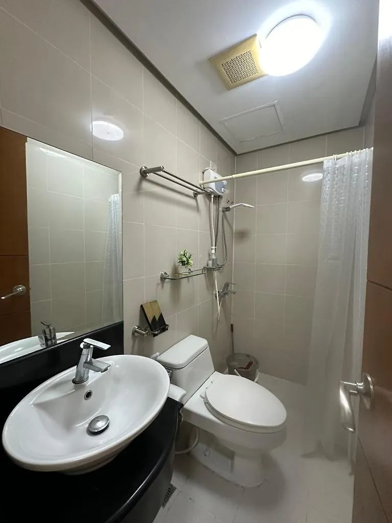 Apartment Morgan Suites Residences Condominium, Tower 3, Unit 17N Manila