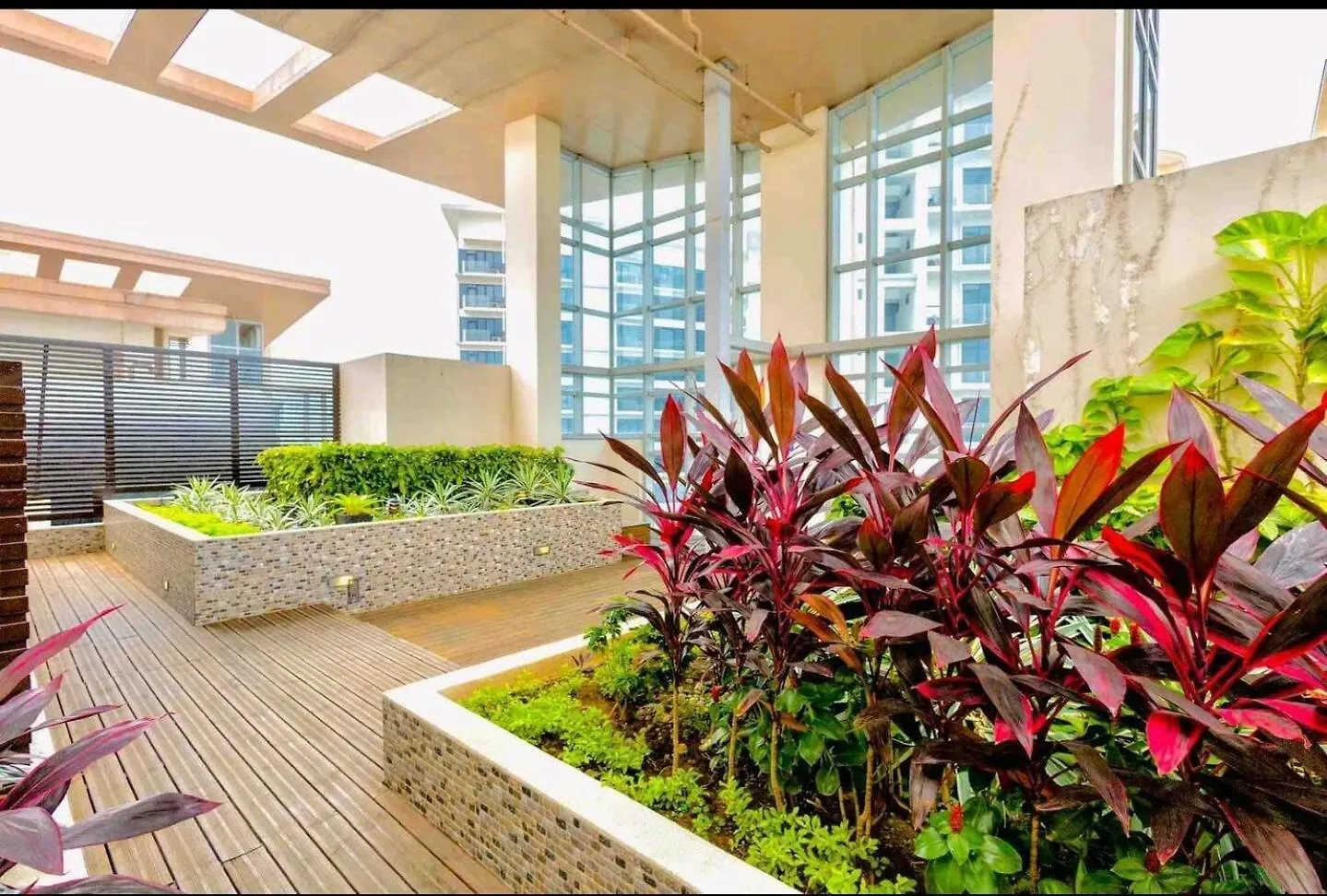 Apartment Morgan Suites Residences Condominium, Tower 3, Unit 17N Manila
